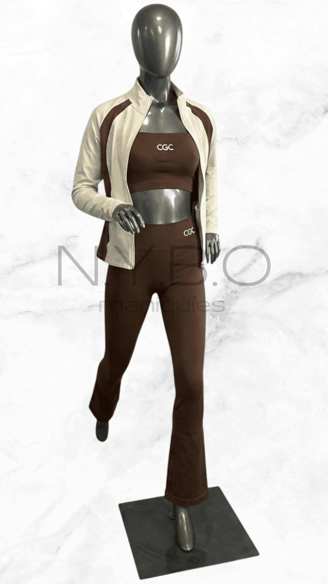 Dama deportiva - Image 2