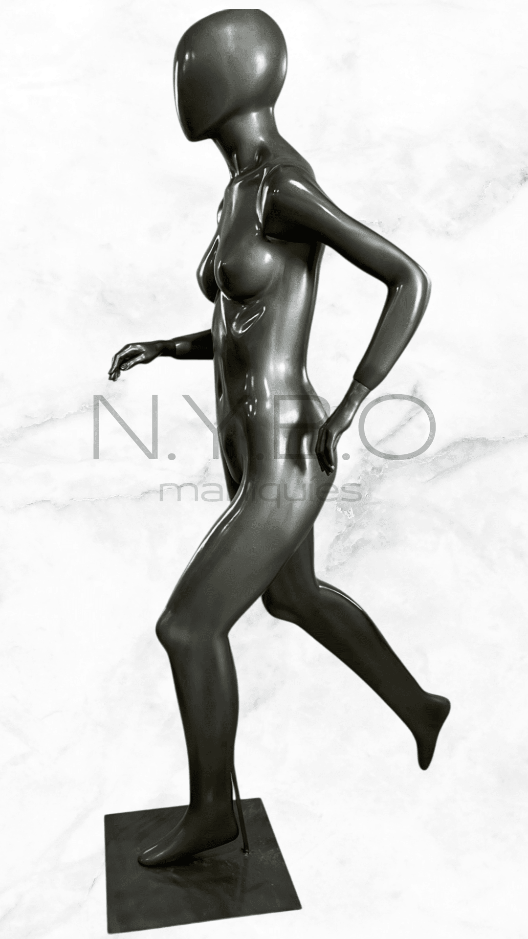 Dama deportiva - Image 5