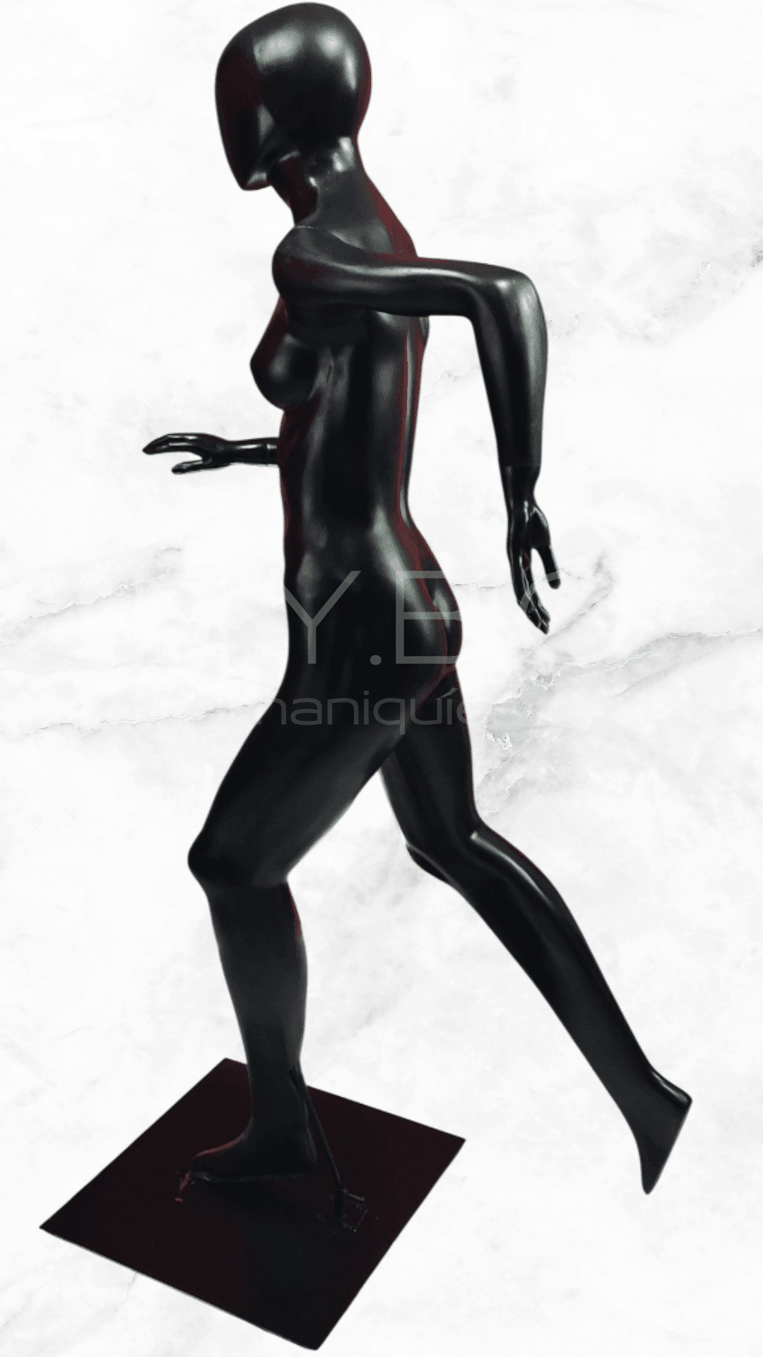 Dama deportiva - Image 6