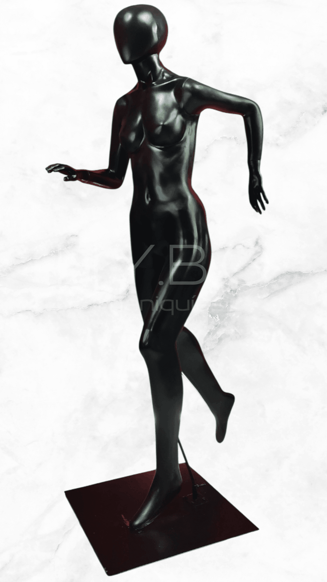 Dama deportiva - Image 9